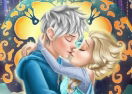Elsa Kissing Jack Frost